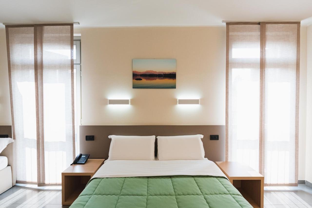 Parini Hotel Bosisio Parini Luaran gambar