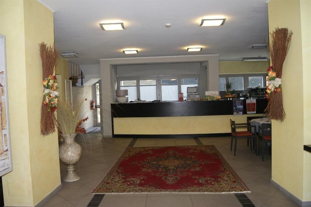 Parini Hotel Bosisio Parini Luaran gambar